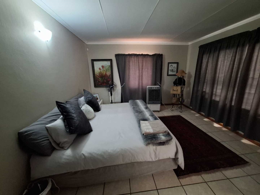 3 Bedroom Property for Sale in Keidebees Northern Cape